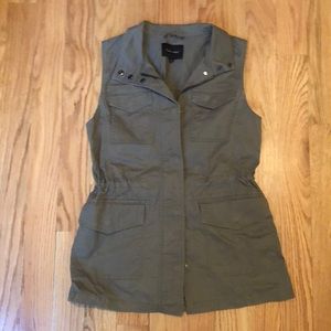 Gently Worn Banana Republic Military Vest